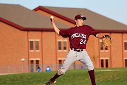 20110421_Dominic_Baseball_359.jpg