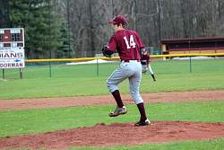 20110416_dominic_baseball_101.jpg