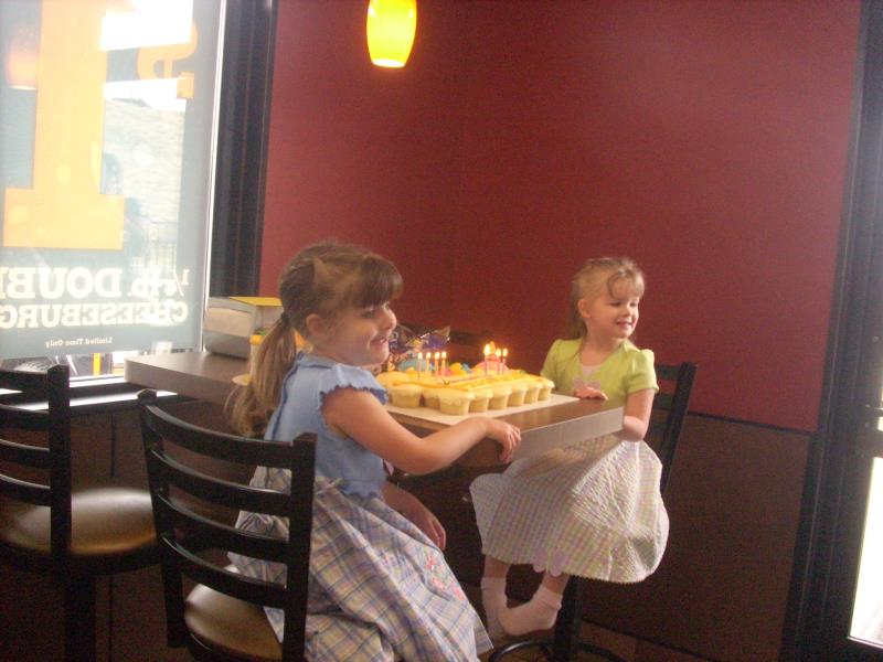 Twins4thbday2010_009.jpg